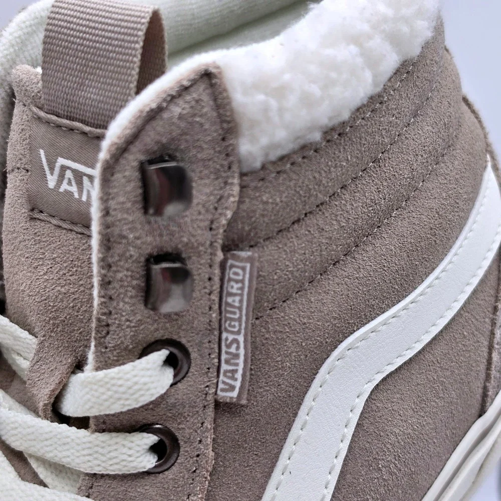 Vans Sk8-Hi MTE Vansguard Women Size 10 Taupe Excellent Suede Sherpa Sneakers